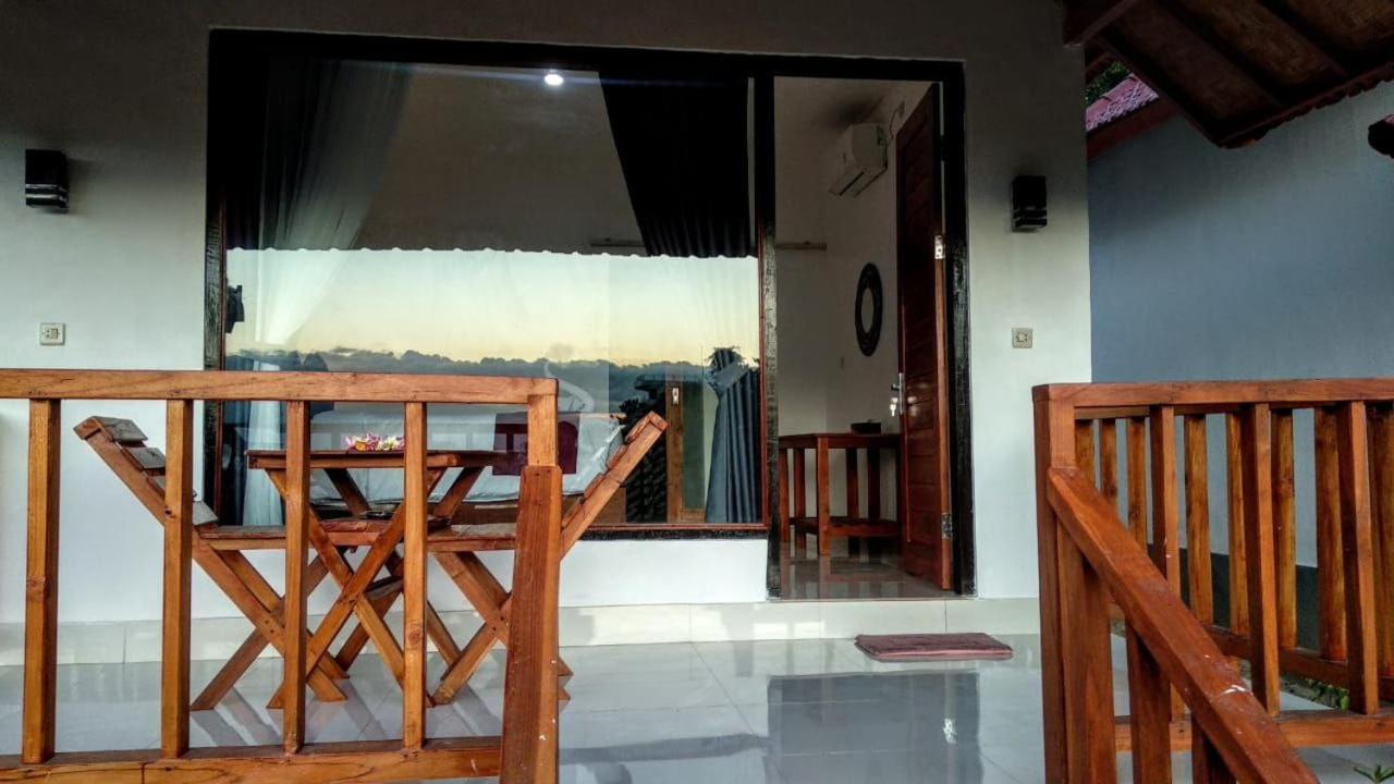 Vina Bungalow Toyapakeh Exterior photo