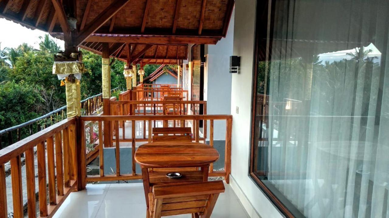Vina Bungalow Toyapakeh Exterior photo